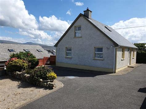 3 Bedroom House Mullaghmore Rooney Holiday Homes