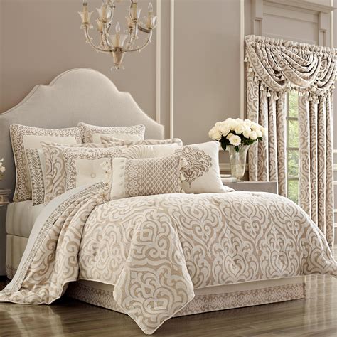 Pier 1's queen and king comforters make you look forward to making up the bed each morning. Milano Sand Cal King 4-Piece Comforter Set