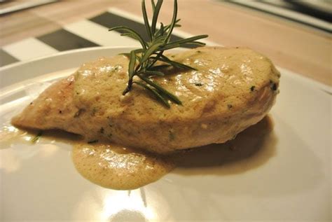 Experiment with different cheese combinations and breads! Chicken with homemade mustard sauce | Gevulde kip, Kip, Lekker
