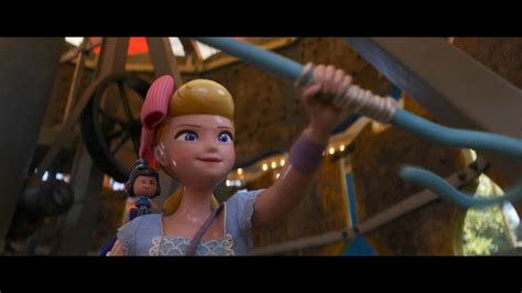 Toy Story 4 Tony Hale Annie Potts Talk About Voicing Familiar