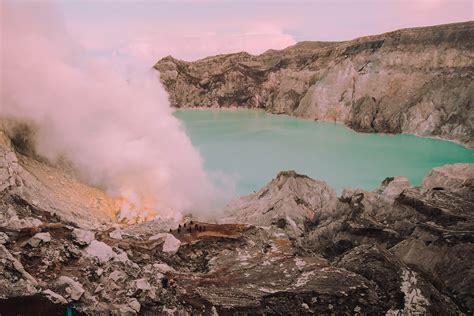 Tempat Wisata Terindah Di Indonesia Yang Jarang Dikunjungi Tempat