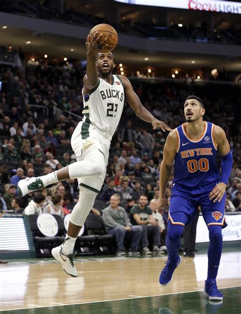 Middleton and booker are the first pair of opponents to each score 40+ points in a finals games over the last two decades. Khris Middleton helps Bucks bury Knicks from long range ...