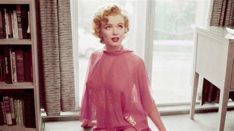 Marilyn Monroe 5 Things You Didn’t Know Vogue