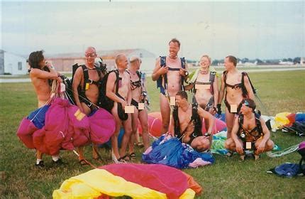 Gallery Society For The Advancement Of Naked Skydiving