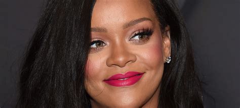 Rihanna Criticized For Wearing Hindu God Necklace In Topless Instagram