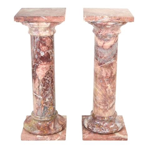 Pair Neoclassical Marble Roman Tuscan Style Column Sculpture Stands