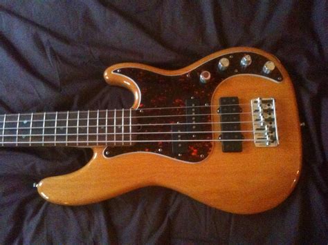 Fender American Deluxe Precision Bass Ash V Image