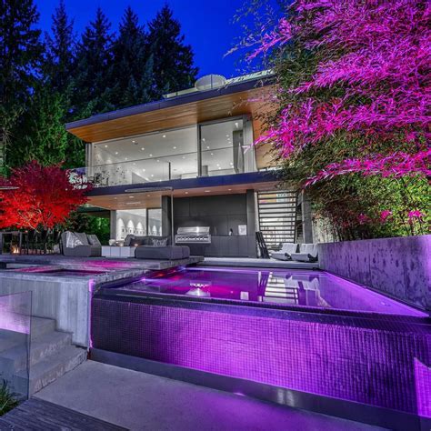 This Gorgeous Contemporary Home Was Designed By Vancouvers Splyce