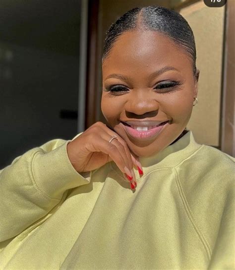 Sneziey Msomi Performs Her Wifely Duties As She Fixes Her Husband