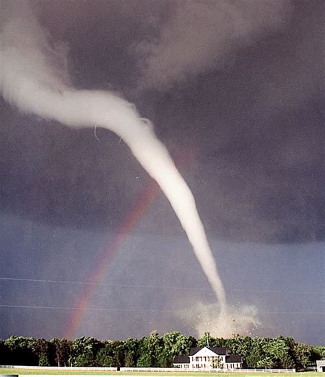 Increibles Fotos De Tornados Imágenes Taringa