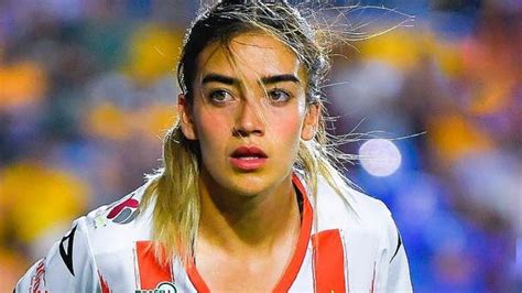 Liga Mx Femenil Ale Sorchini Confirma Su Salida Del Club Necaxa Con