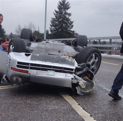 Update Porsche 959 Flips Over In Extreme Geneva Crash Autoevolution