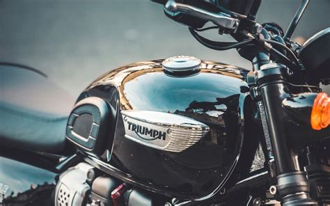 Triumph Bonneville T100 Classique Et élégante Moto Journal