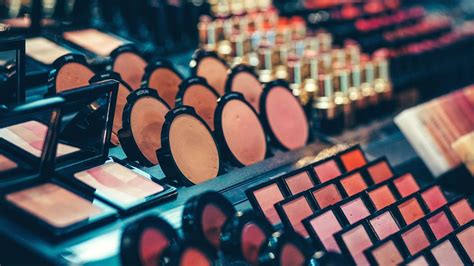 Top 10 Makeup Brands In The World Saubhaya Makeup