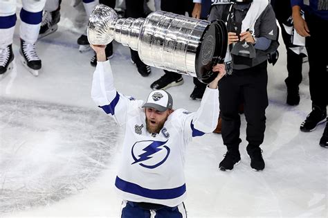 Lightning Defeat Stars To Capture 2020 Stanley Cup