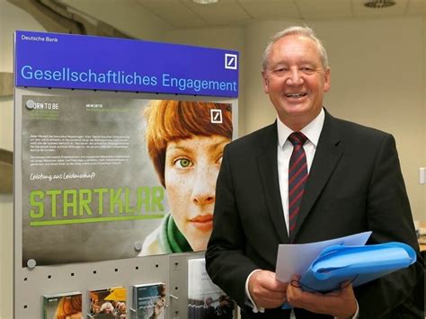 Es sind brancheneinträge zu banken in pforzheim gefragt? Filialdirektor Müller von der Deutschen Bank Pforzheim ...