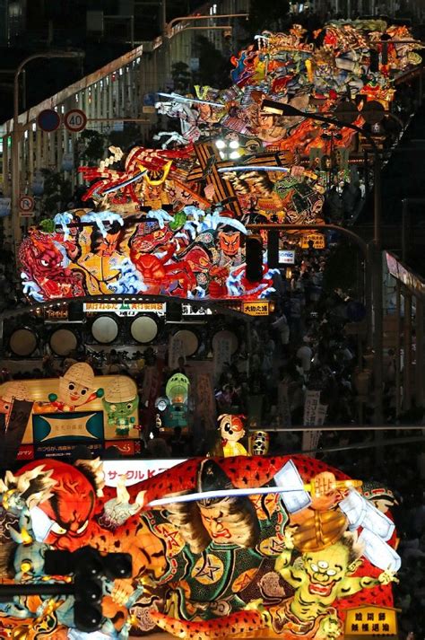 Huge Floats Pass Through Aomori In Lively Nebuta Festival The Mainichi