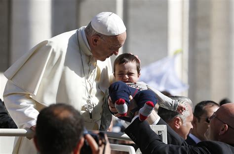 T Of Baptism Is To Be Cherished Pope Says At Audience National Catholic Reporter