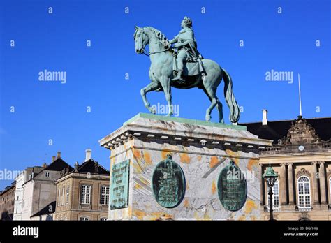 Equestrian Statue Of King Frederik V Amalienborg Palace Copenhagen