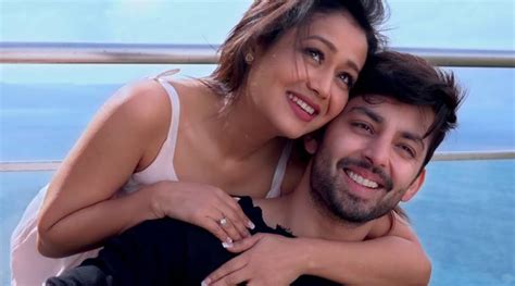 Oh Humsafar Song Neha Kakkar Shows Off Her Acting Chops In The Love
