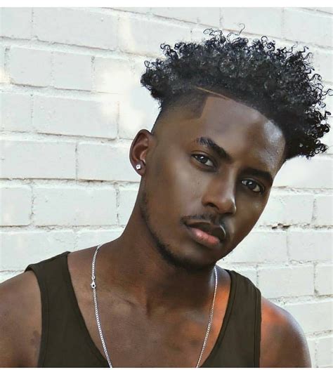 18 Spectacular Hairstyles For Men With Dark Skin