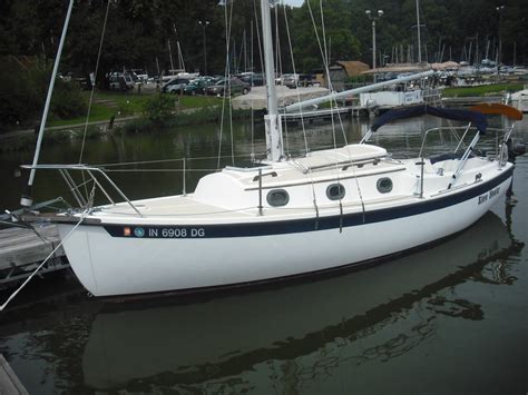 1989 Com Pac 233 Sailboat For Sale