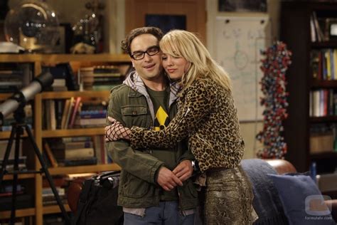 como um dvd salvou a amizade de kaley cuoco e johnny galecki em the big bang theory