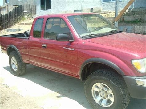 Find Used 1998 Toyota Tacoma Sr5 Extended Cab Pickup 2 Door 34l 4x4 In