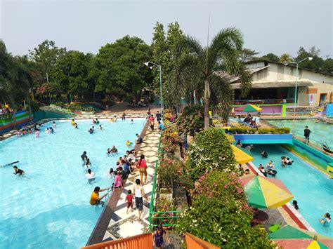 20 Lokasi Kolam Renang di Bogor