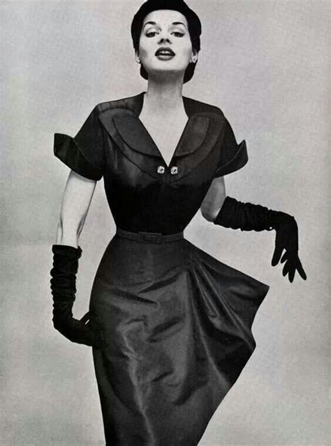 50s Fashion Elle Victoria Halls