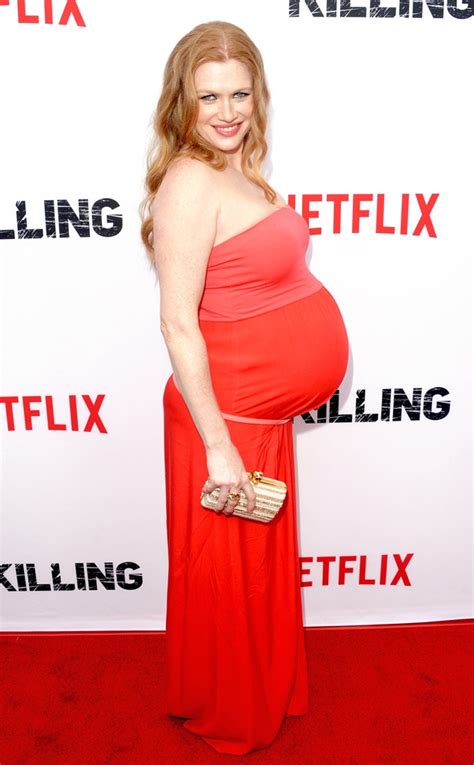This Is The Boldest Baby Bump Fashion Weve Ever Seen E Online