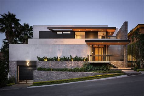 25 Stunning Modern Home Exterior Designs That You Can Imitate