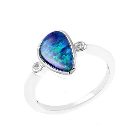 14ct White Gold 116ct Opal Doublet And 003ct Diamond Ring Jewellery