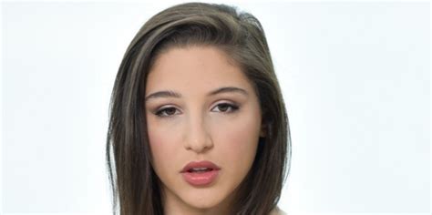 Abella Danger Bra Size Age Height Weight Lifestyle Biography More