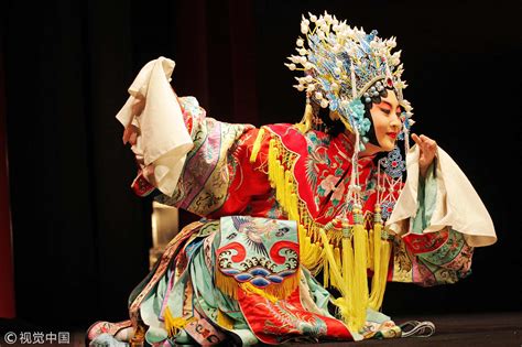 Peking Opera Inheritance Or Popularization Cgtn