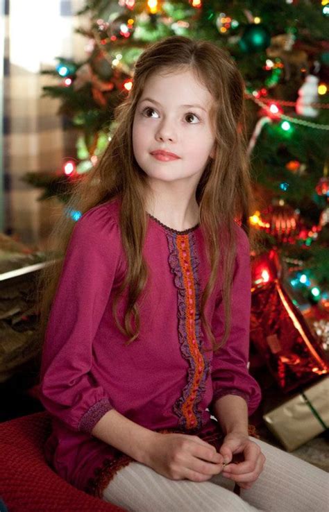 Ed mackenzie is a main character in big little lies, the limited series. Mackenzie Foy as Renesmee...such a beautiful little girl ...