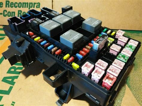 4400, 7300, 7400, 7500, 7600, 7700, 8500, 8600, rxt models built march 1, 2007 to march 18, 2008 electrical circuit diagrams interest of international truck and engine corporation. Fuse Box For Lincoln Navigator 2005 - Wiring Diagram
