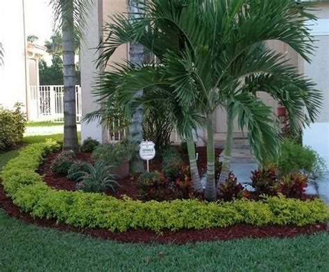 50 Florida Landscaping Ideas Front Yards Curb Appeal Palm Trees11