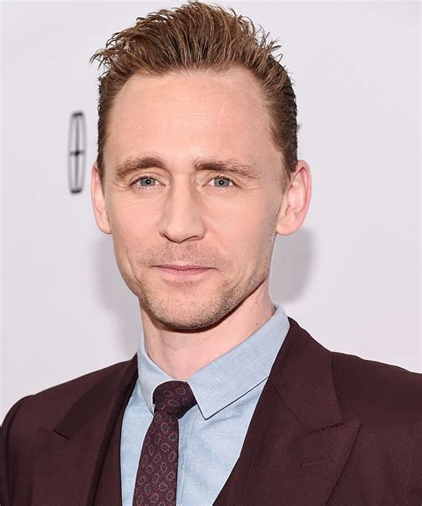 Самые новые твиты от tom hiddleston (@twhiddleston): Tom Hiddleston Joins Instagram—See His Surprising First ...