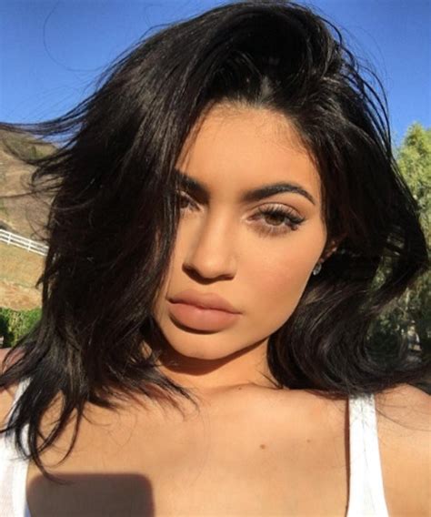 Kylie Jenner Debuted A Major New Haircut On Snapchat Allure