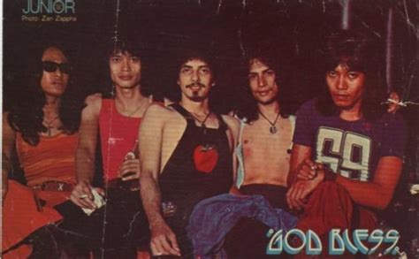 Mudah dimainkan, 'ingat selalu hati kita satu meski engkau jauh' berikut kami bagikan lirik dan chord lagu 'sabda rindu' yang dinyanyikan lyodra kamis, 17 juni 2021 Chord Rumah Kita - God Bless, Kunci Gitar Dasar Paling ...