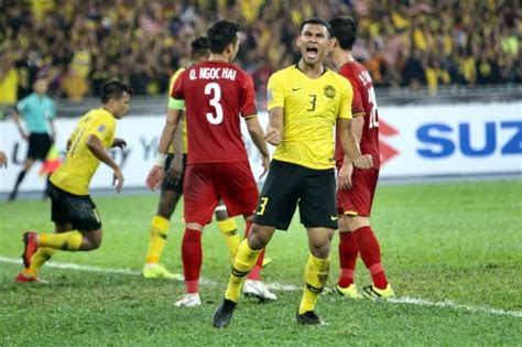 Anda boleh membeli tiket final di perkarangan stadium darul aman, alor setar dan juga stadium tan sri hassan yunos di johor bahru. Piala Suzuki AFF 2018 - Ini Cara Anda Boleh Beli Tiket ...