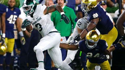 Michigan State Pulls Away Holds Off Notre Dame Michigan State Football Michigan State