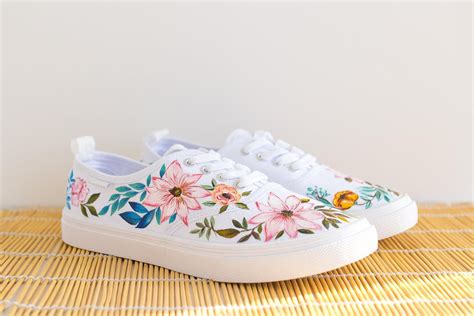 Hand Painted White Floral Sneakers Women Canvas Shoes With Flowers