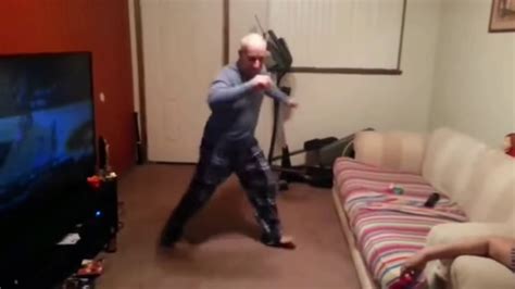 grandpa dancing bunicul dansator🤣🔥 youtube