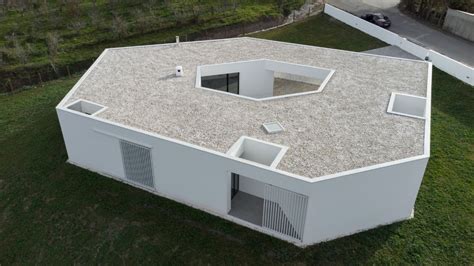 Gallery Of Cf House Goncalo Duarte Pacheco 7 In 2022 Concrete