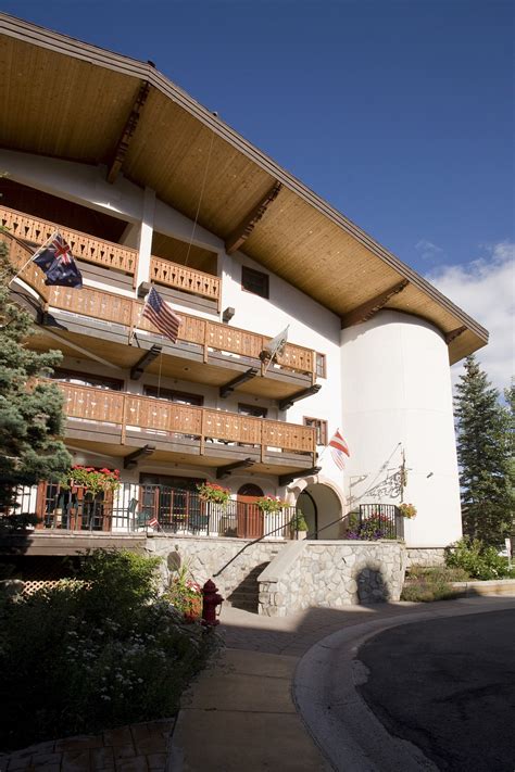 They offer multiple other cuisines including european, continental, and family style. The Goldener Hirsch Inn - Park City, UT, USA ... | Luxury ...