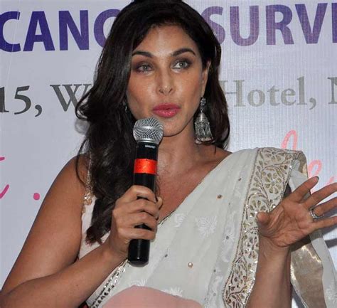 I Am Still Living With Cancer Says Lisa Ray The Indian Express