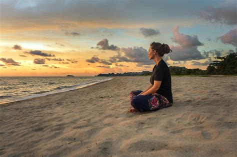 The Best 20 Minute Guided Meditations To Enjoy A Little Mind Body
