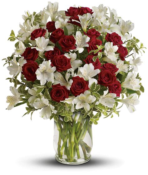 Endless Romance Bouquet Arranged By A Florist In Burr Ridge Il Buds